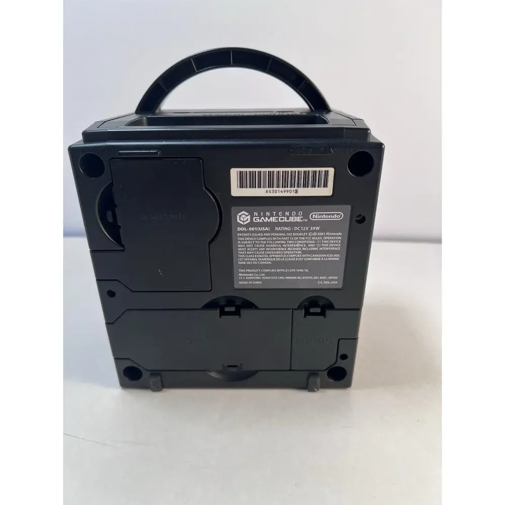 GameCube Black Console (DOL-001) 1 OEM Controllers, Power Cord, AV Cable - EUC